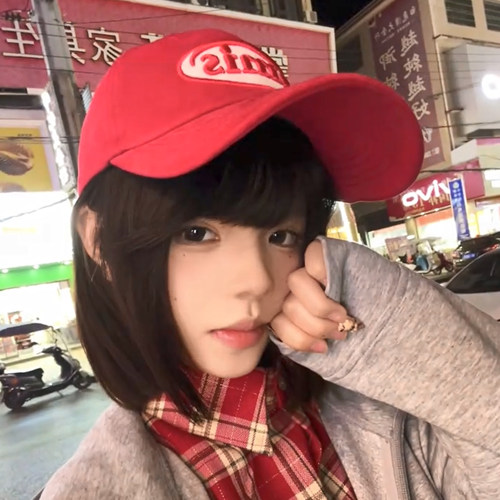 红色字母刺绣棒球帽女春夏大头围