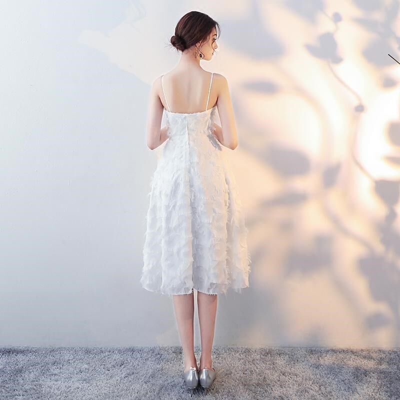 2024新款初恋小白裙气质生日晚礼服显瘦宴会名媛吊带小个子连衣裙