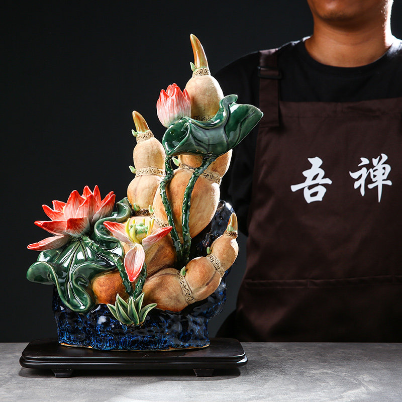 石湾陶瓷公仔招财客厅摆件家居玄关电视柜莲藕装饰品《节节高升》