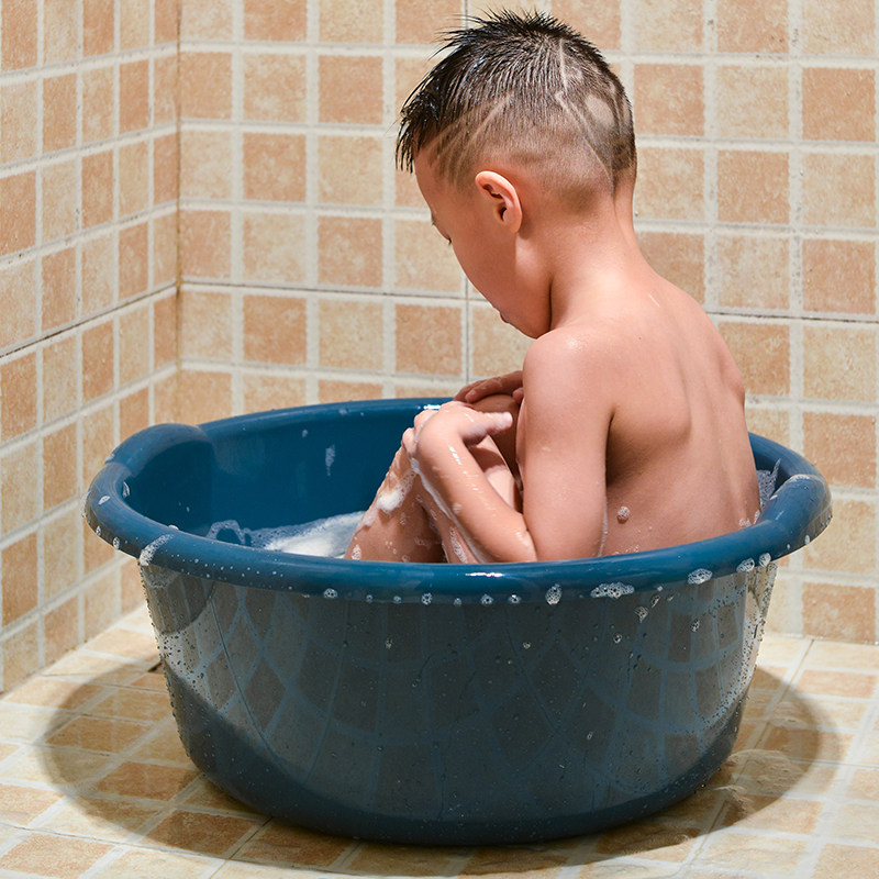 加厚塑料脸盆特大号圆形澡盆宝宝儿童加深洗衣盆家用大中小洗澡盆