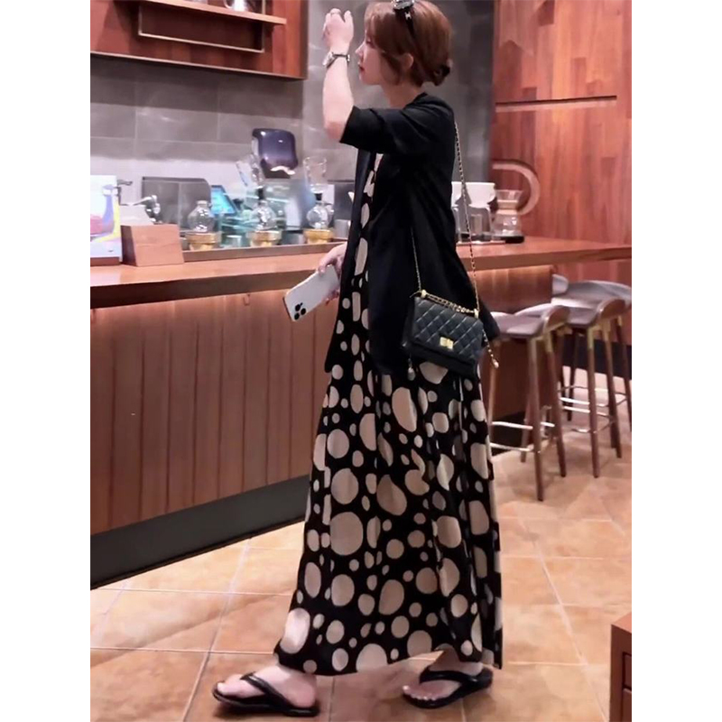 高级感气质西装防晒衫上衣套装女秋季2024新款显瘦波点吊带连衣裙