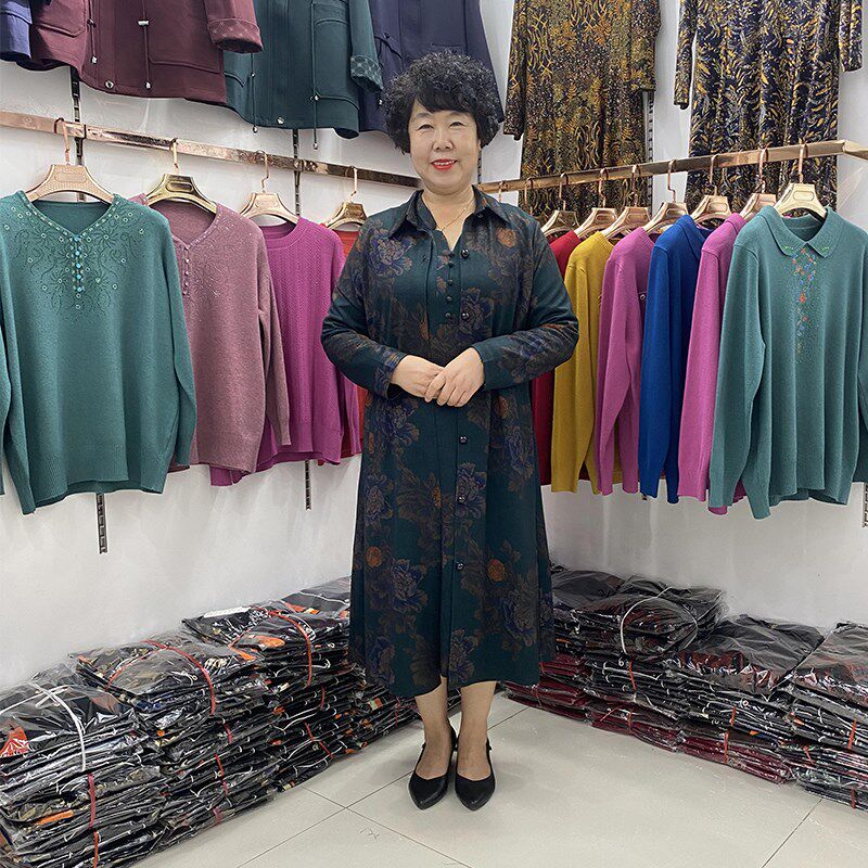 中老年秋装新品妈妈时尚旗袍两件套女50岁风衣V领中长裙翻领套装