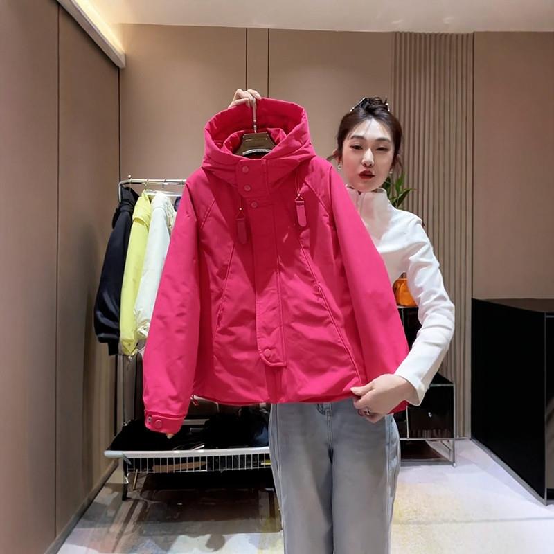 正品高货2025新款早春加棉冲锋衣外套女短款夹棉上衣春秋女装薄棉