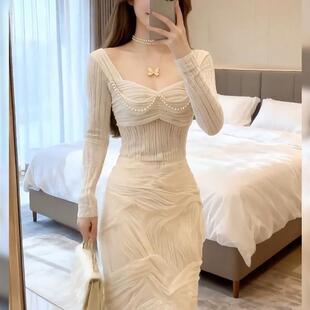 正品高货富家千金miu系穿搭白色收腰气质连衣裙子女秋冬新款高端