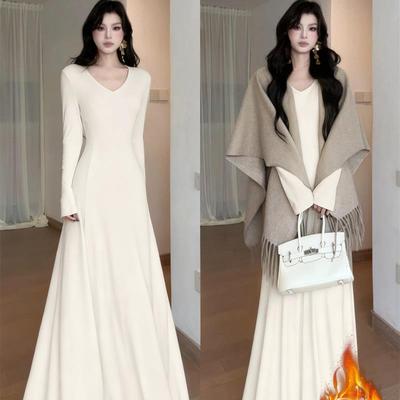 正品高货大衣内搭白色针织连衣裙女秋冬修身包臀鱼尾裙子长款冬季