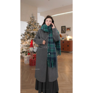 韩系经典 流行秋冬简约扣饰茧型羊毛大衣z25001