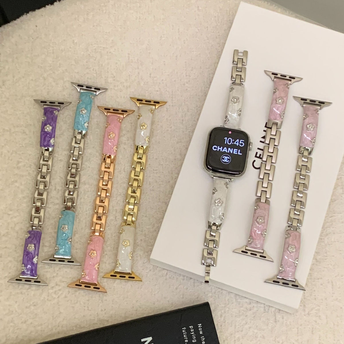 晕染花朵镶钻金属腕带