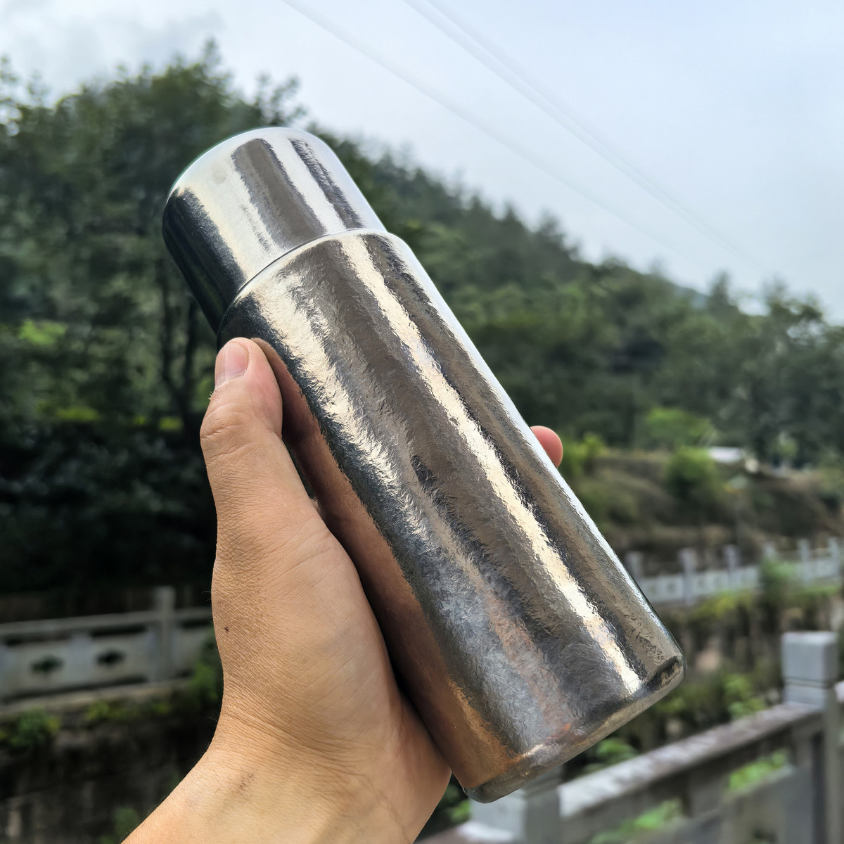 430ml内外纯钛保温杯锤纹磁