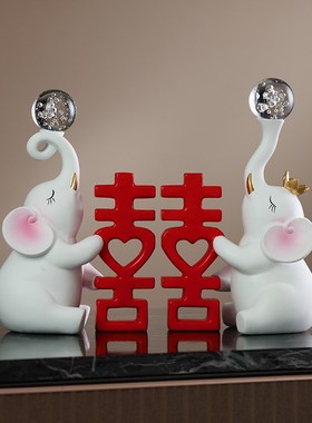 新婚礼物送新人可爱情侣对象摆件订婚客厅卧室装饰送闺蜜结婚礼物