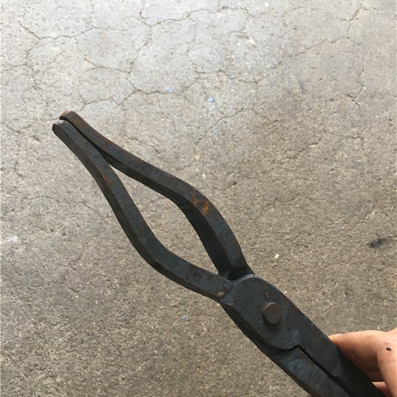 包邮手工锻打石墨坩埚钳子铁夹子铸造铁钳熔铝钳化铜钳熔铜坩锅钳