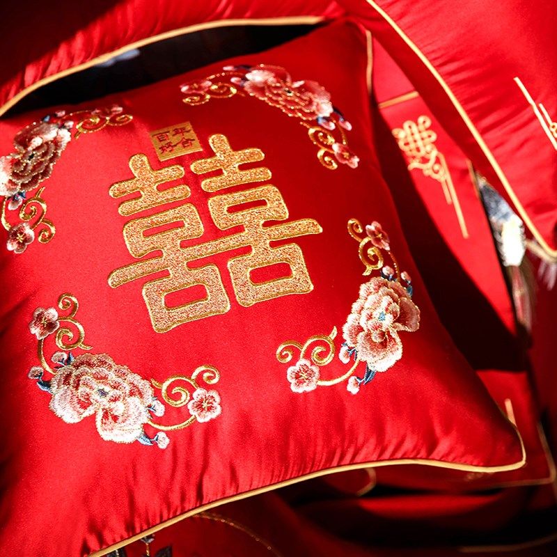 新中式结婚红色抱枕一对婚庆婚房床上靠垫送新人喜庆靠枕头套客厅