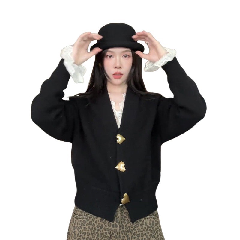 大码胖mmd法式V领长袖内搭蕾丝打底衫女秋钩花镂空上衣针织衫套装