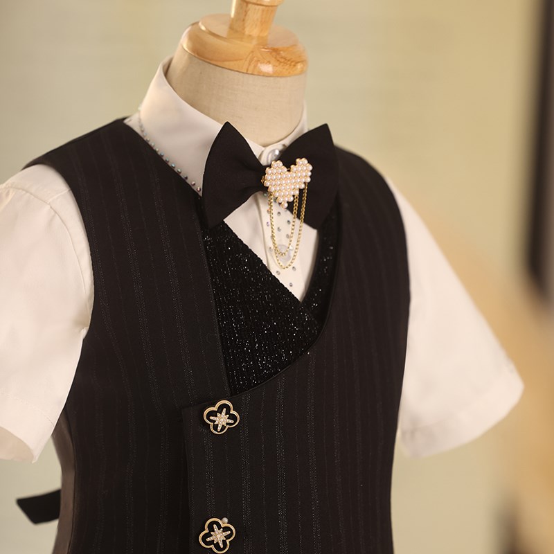 男童礼服套装e2024新款马甲儿童西装走秀花童小西服主持人钢琴演
