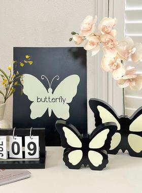 现代高级感软装蝴蝶装饰画 画摆件玄关客厅电视柜房间轻奢小众装