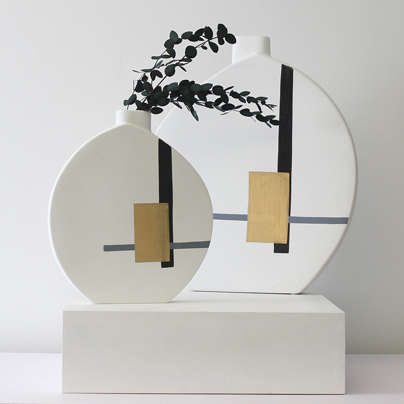 现代极简白色陶瓷摆件 时尚扁鼓陶瓷花瓶 软装摆设工艺品家居摆件