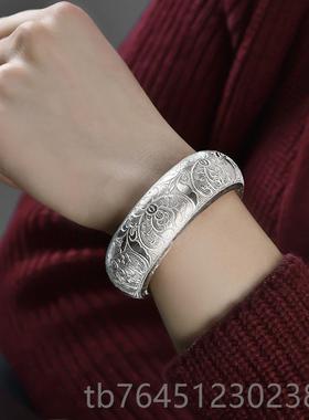 高档银镯手宽面2024年工新款宽版时尚999纯银女年轻款手性定个制