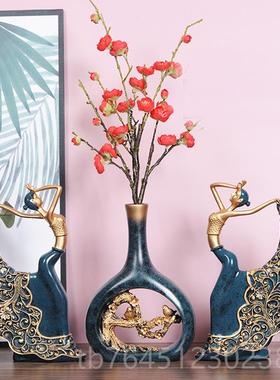 高档北欧文艺看书女孩摆件客玄关办公桌面书室房家居奢装饰品厅轻