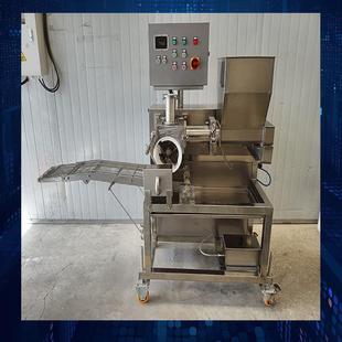 数控肉饼土豆饼成型机300型鸡胸肉鱼糜饼成型机器自动一体