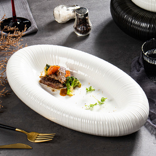 北欧白色椭圆条纹陶瓷凉菜盘子菜盘家用浅盘酒店餐厅意境菜餐具