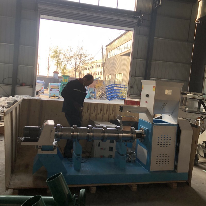 鲶鱼饲料膨化机 狗粮猫粮机 豆腐猫砂生产线 全套自动生产线