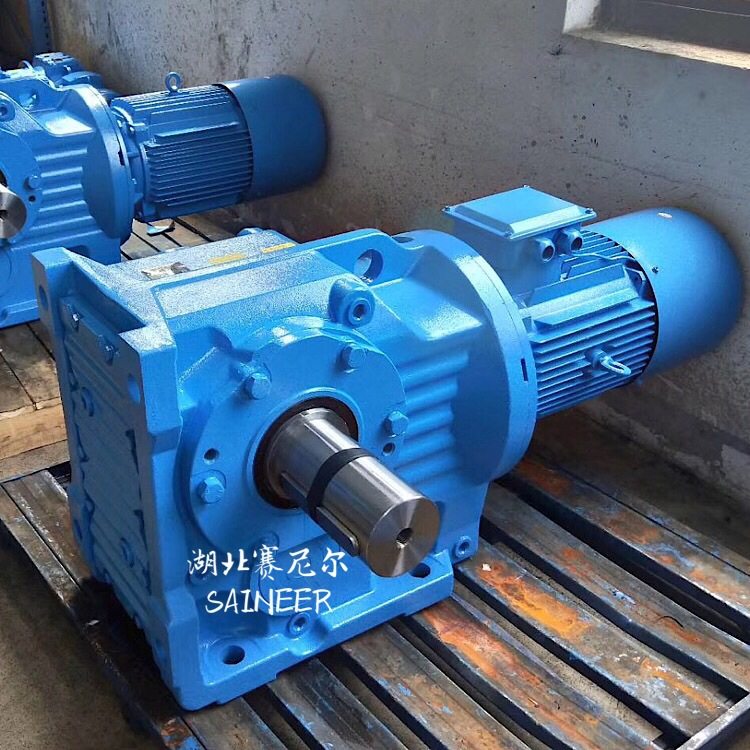 厂家直供WKA77涡轮蜗杆齿轮减速机WKA87减速箱