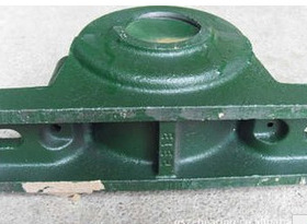 696zz高碳钢轴承 及轴承座1614剖底座分式