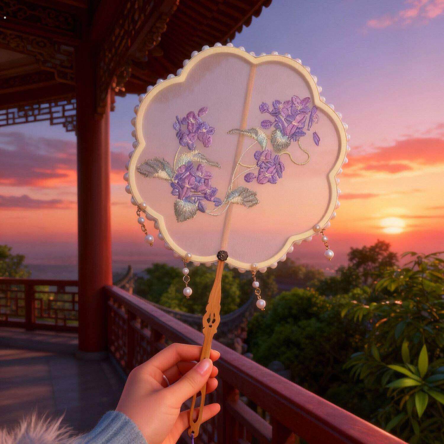 中式团扇古风刺绣舞蹈扇汉服搭配拍照扇子复古风团扇绫绢工艺扇女