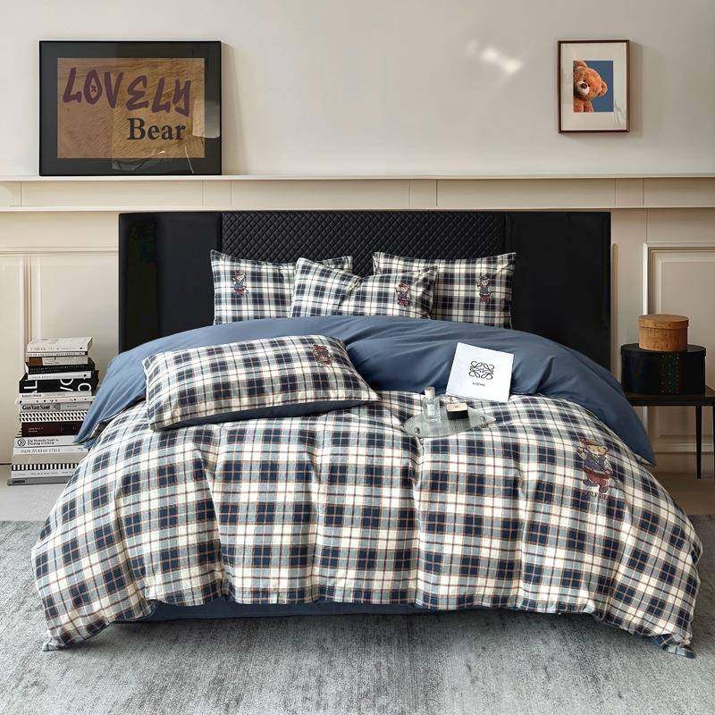 新款全棉磨毛英伦风格子四件套被套床上用品亲肤刺绣品舒适套件