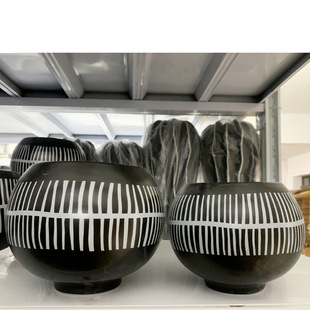 现代手工黑白陶瓷花瓶果盘摆件桌面售楼部酒店样板间软装 饰品