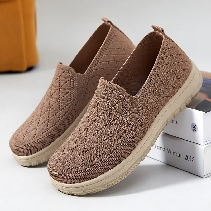 鞋子女春季新款百搭浅口平底鞋一脚蹬老北京布鞋软底舒适妈妈鞋,女鞋,时尚芭蕾鞋,淘宝优惠券,粉丝福利购,淘宝优惠卷