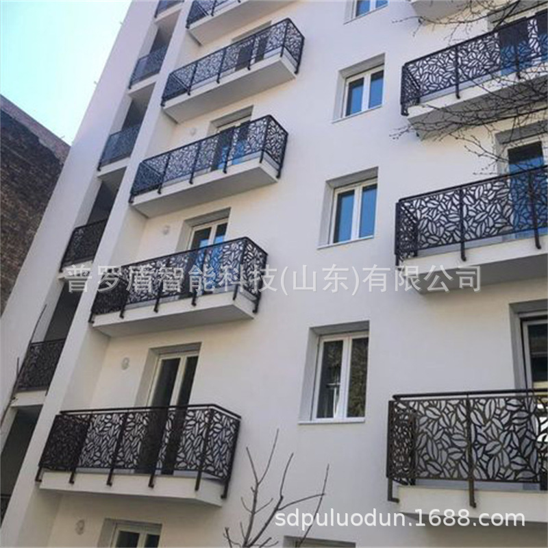 精美金属围栏激光切割透视墙别墅金属艺术阳台护栏酒店镂空雕花板