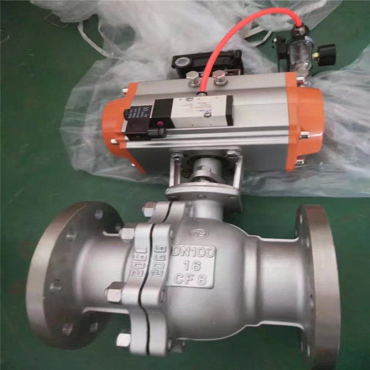 Q641F-10C 气动法兰软密封球阀 DN100 铸钢浮动式球阀