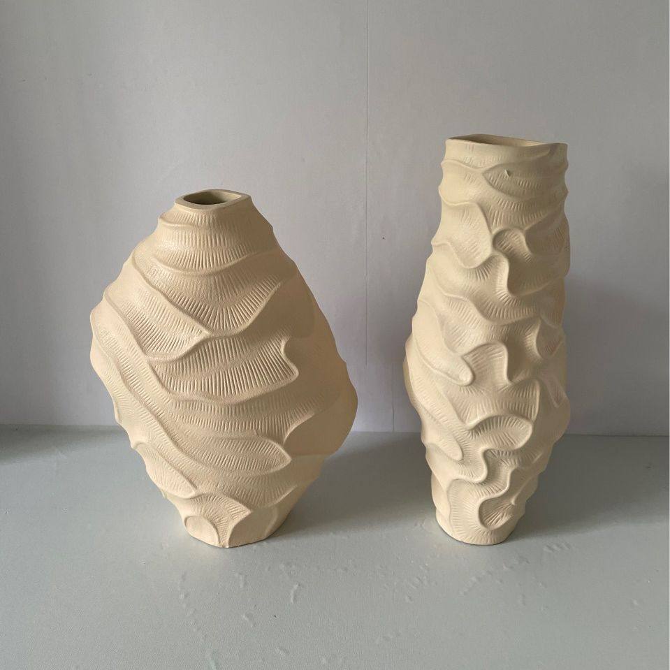 现代简约异形白色花瓶摆件家居客厅插花干花器酒店餐桌电视柜装饰,模玩/动漫/周边/娃圈三坑/桌游,文化/体育周边,淘宝优惠券,粉丝福利购,淘宝优惠卷