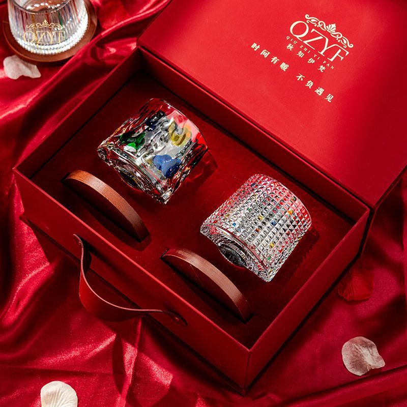 轻奢情侣对杯旋转杯彩绘玻璃水杯威士忌杯礼盒洋酒杯套装结婚送礼