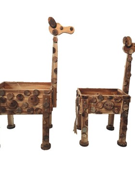 木质梅花鹿长颈鹿花盆幼儿园装饰森林系店面橱窗民宿道具户外摆件