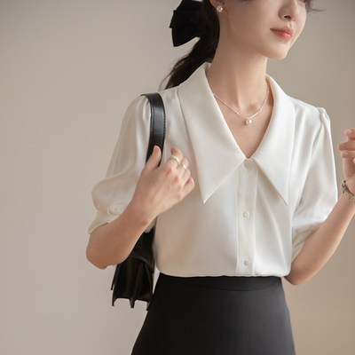 白色短袖衬衫女夏季轻熟法式设计感上衣职业面试正装v领雪纺衬衣