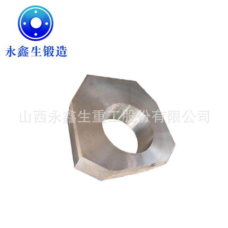 不锈钢锻件厂偏心轴承座磨辊轴加工锻造毛坯热处理