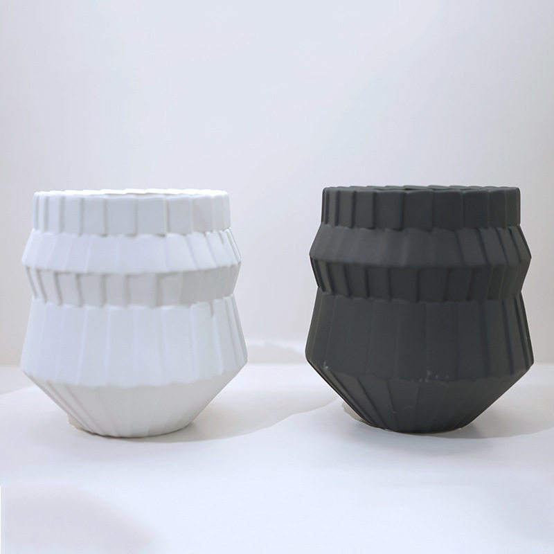 创意北欧抽象陶瓷花器花瓶简约现代家居样板房艺术饰品家居摆件,模玩/动漫/周边/娃圈三坑/桌游,文化/体育周边,淘宝优惠券,粉丝福利购,淘宝优惠卷