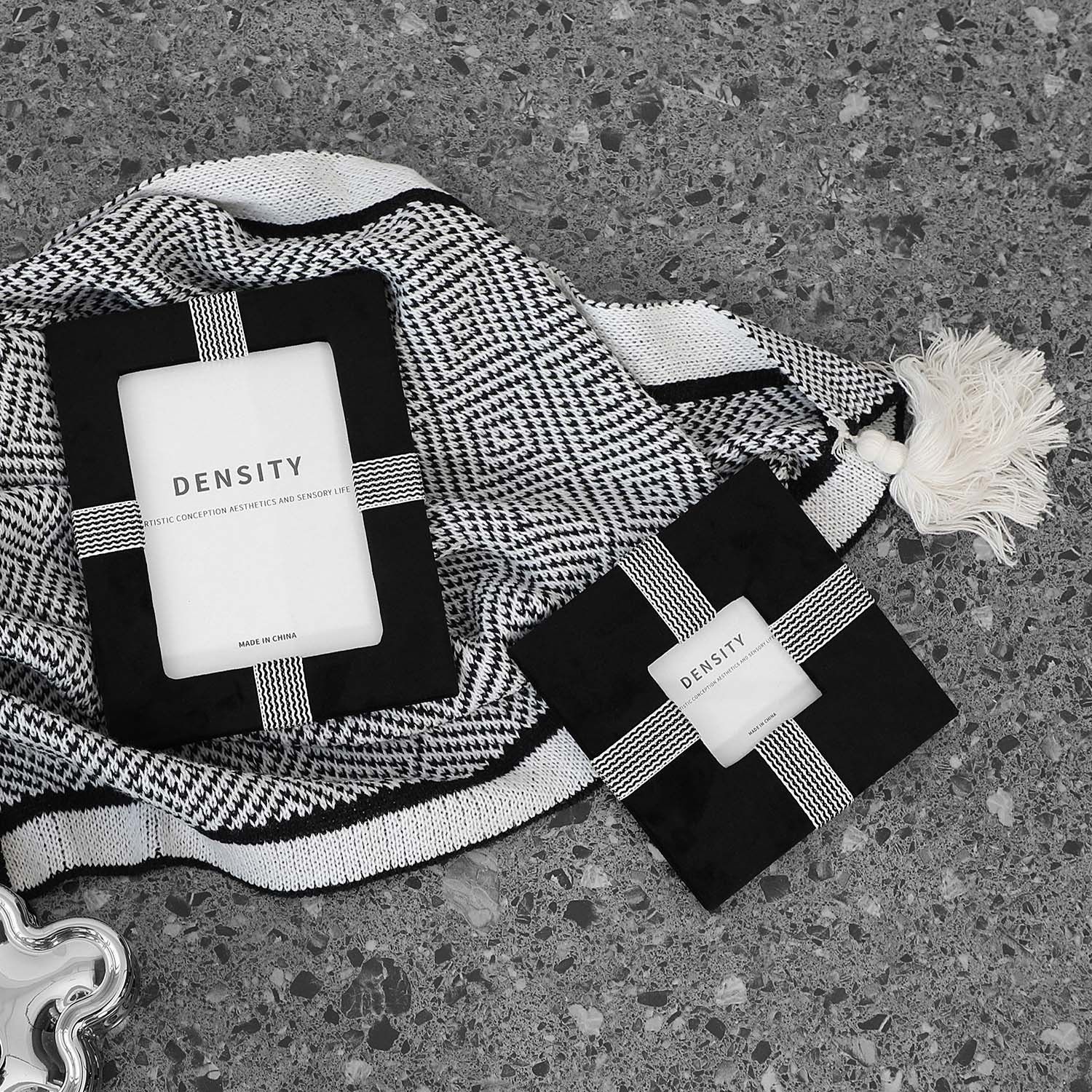 现代轻奢相框摆台客厅照片相架卧室样板间衣帽间家居装饰相框摆件,模玩/动漫/周边/娃圈三坑/桌游,文化/体育周边,淘宝优惠券,粉丝福利购,淘宝优惠卷