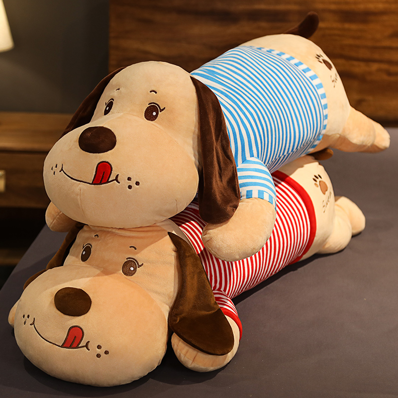 可爱趴趴狗抱枕女生床上睡觉儿童长条夹腿男生款睡觉神器床缝填充