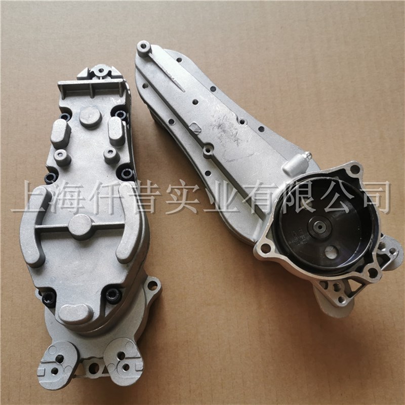 富世华小松CHTZ6010修剪机7510修剪机上下齿轮箱盖箱总成
