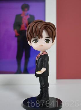 正品TFBS易O烊千玺同款周边手办公仔玩偶Y创生日礼物意照片定制送