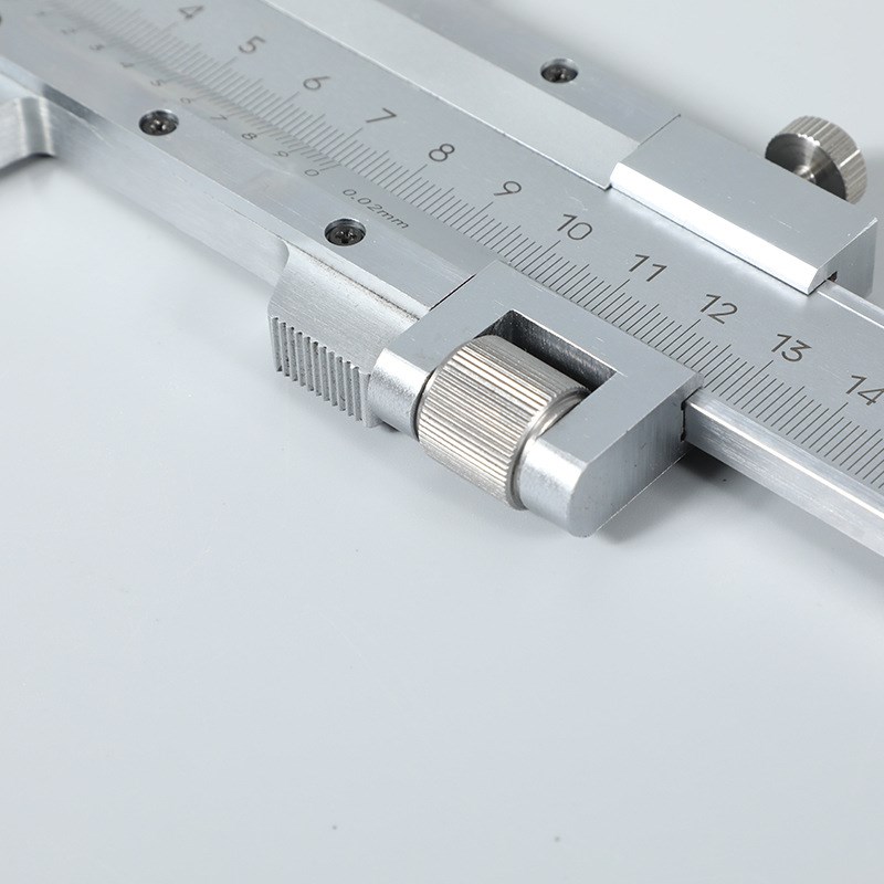 上工 游标卡尺0-150 200 300  500 1000碳钢游标卡尺现货