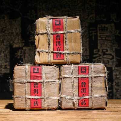 云南普洱茶饼生茶砖茶2017年小户赛古树茶500克厂家古法