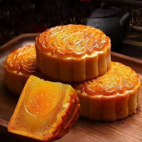 100克蛋黄大月饼广式莲蓉