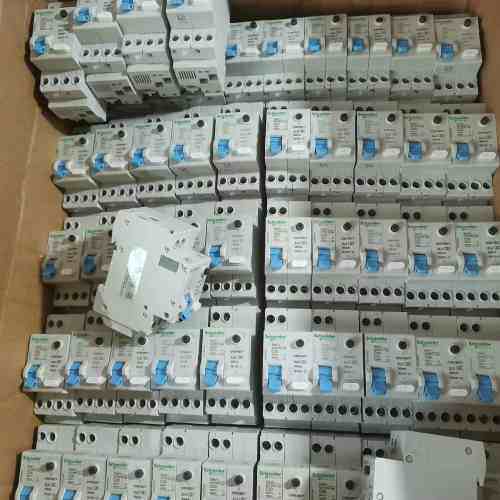 议价LS8 EZ7漏电保护器1P+N16A和20A各15适用