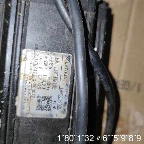 LC80ST-M03430H19伺服马达，电机功能正常便