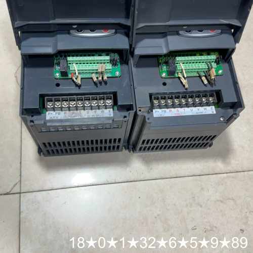 TH300-7.5G/11P变频器 380V三相输入 输7