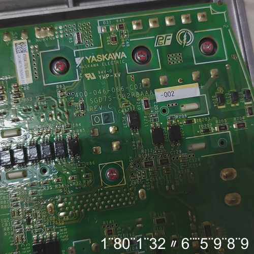 SGD7S-CB2R8AAA-002驱动用电源板，都是原