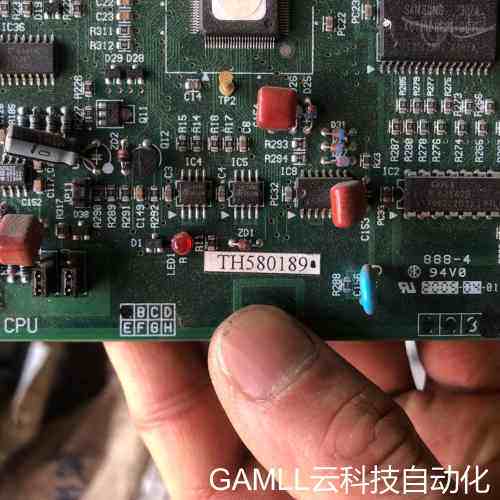 议价荏原蒸汽型溴化锂制冷机控制柜主板一套，工厂淘汰的设备，不